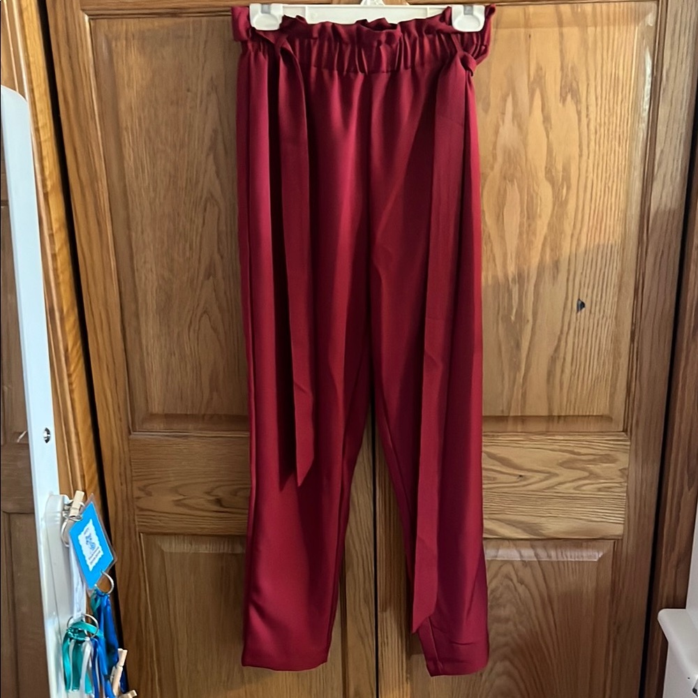 SHEIN Burgundy High-Waisted Pants